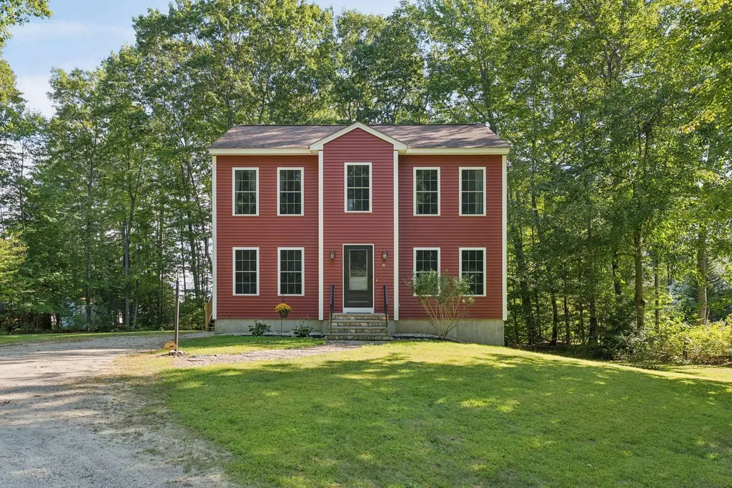 15 Pemberly Drive Windham ME 04062