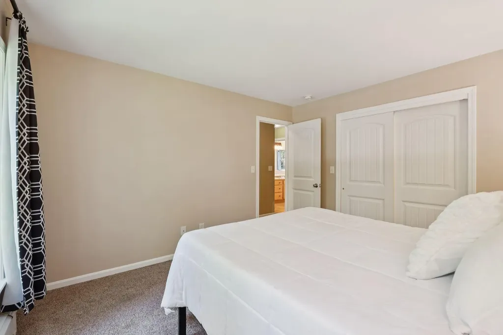 15 Pemberly Drive Windham ME 04062