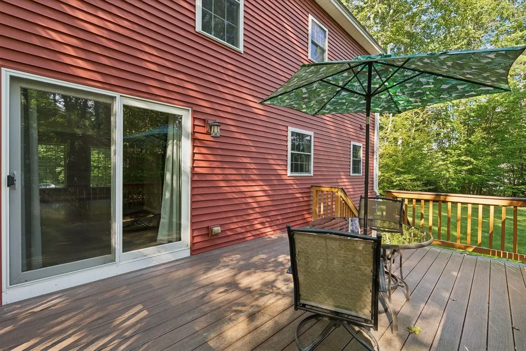 15 Pemberly Drive Windham ME 04062