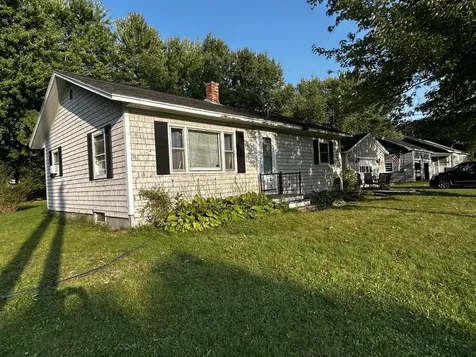 10 Sheridan Street Newport ME 04953