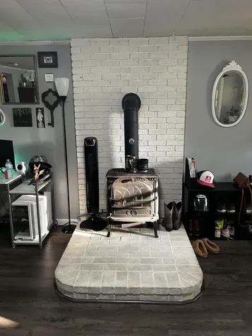 10 Sheridan Street Newport ME 04953