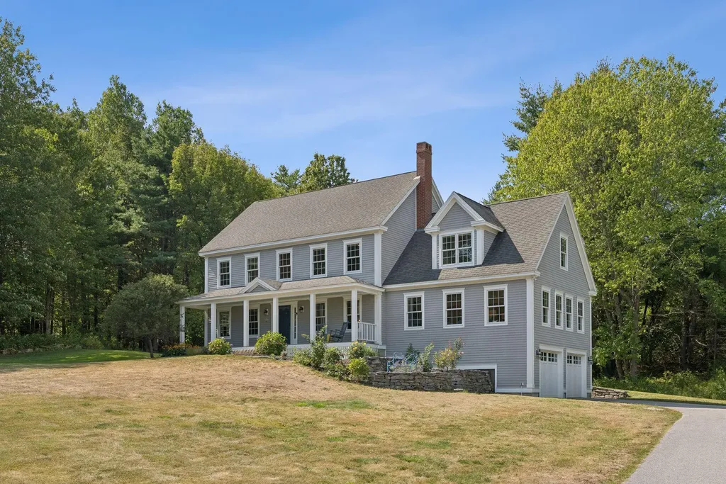 9 Rossi Lane North Yarmouth ME 04097
