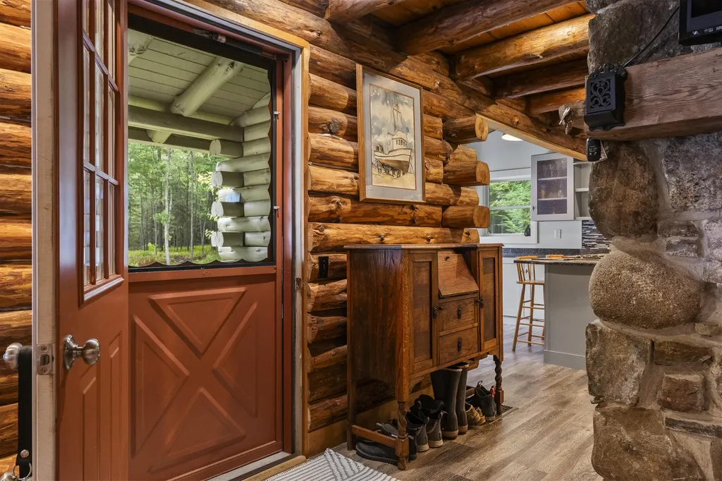 27 Doggett Road Westport Island ME 04578