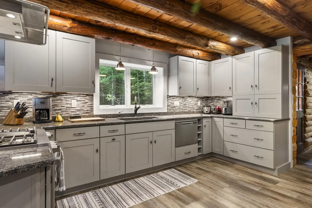 27 Doggett Road Westport Island ME 04578