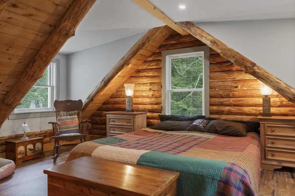 27 Doggett Road Westport Island ME 04578