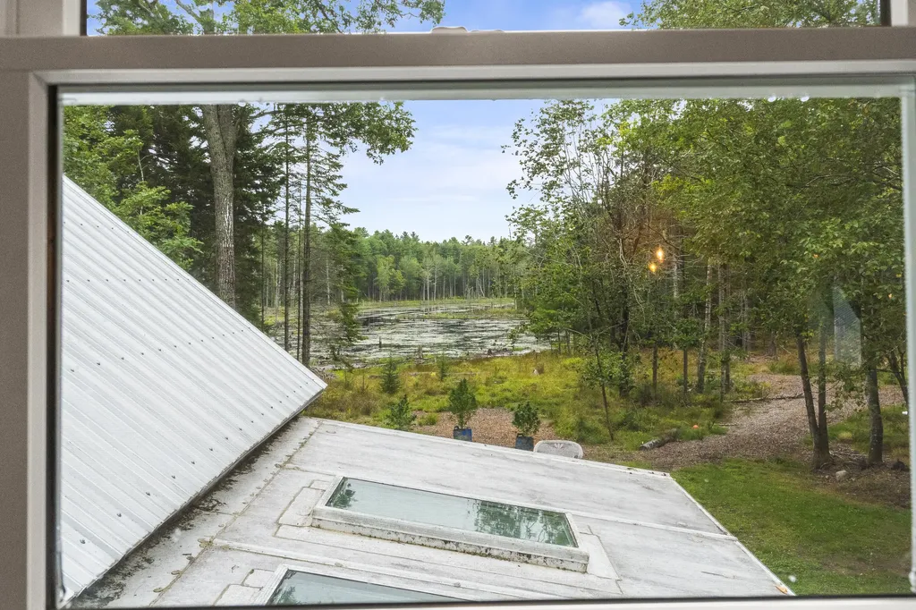 27 Doggett Road Westport Island ME 04578