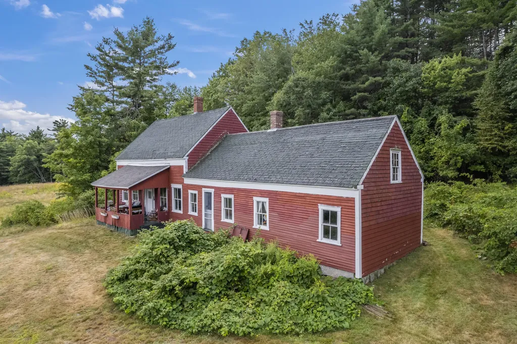 48 Winston Road Baldwin ME 04024