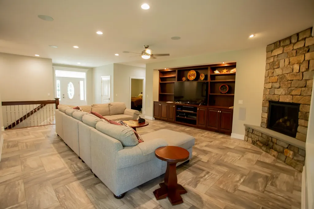 171 Skyline Road Bangor ME 04401