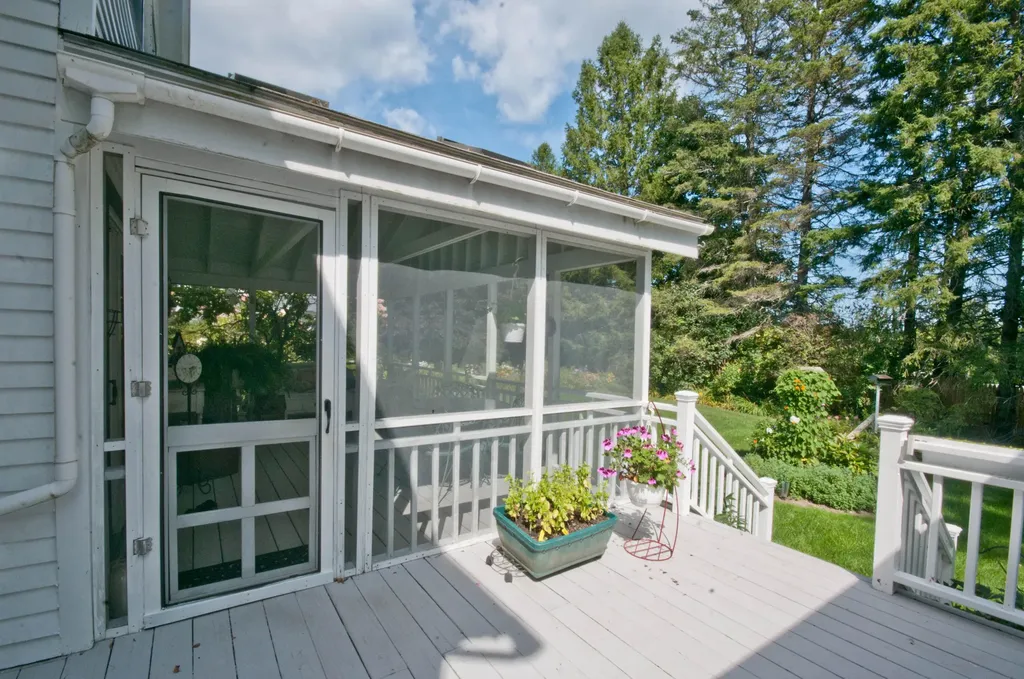23 Chapel Street Ellsworth ME 04605
