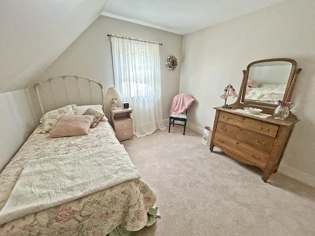 23 Chapel Street Ellsworth ME 04605