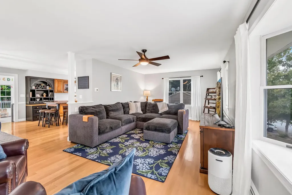 37 Sherbrooke Avenue Lewiston ME 04240