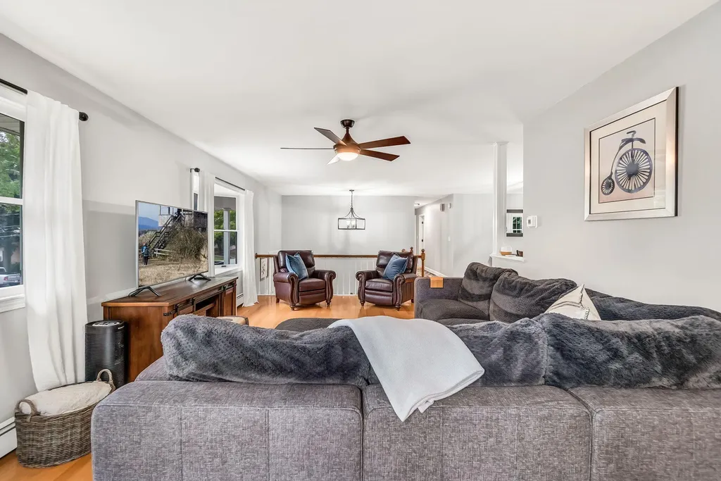 37 Sherbrooke Avenue Lewiston ME 04240