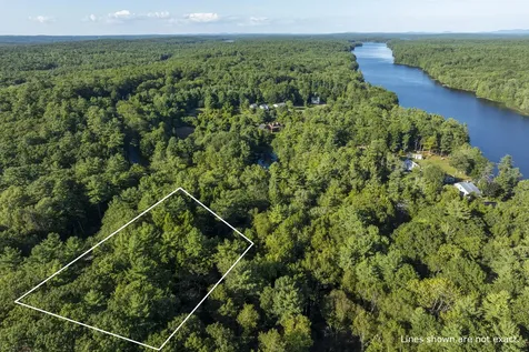 003-D Lakeview Drive Bristol ME 04539