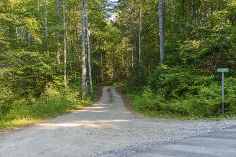 003-D Lakeview Drive Bristol ME 04539