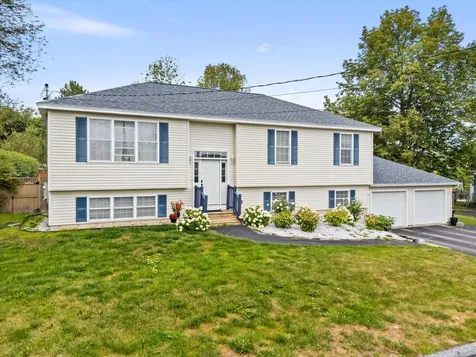 52 Mechanic Street Winterport ME 04496