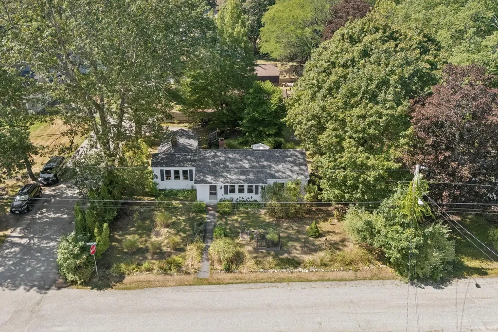 47 Highland Avenue Gorham ME 04038