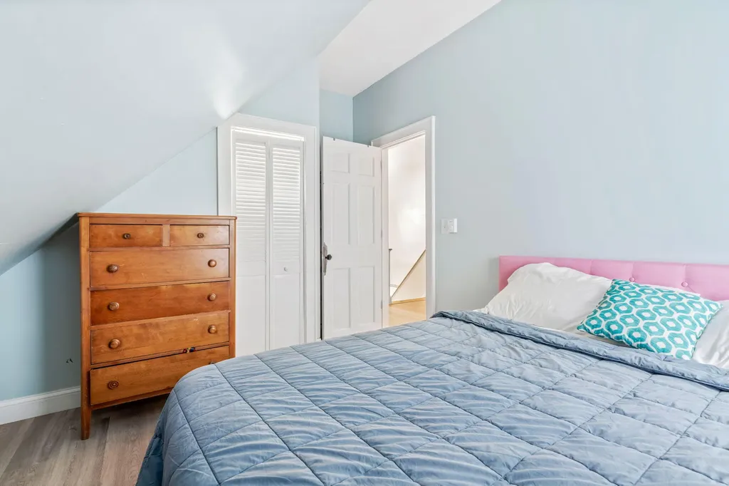 84 Pike Street Biddeford ME 04005