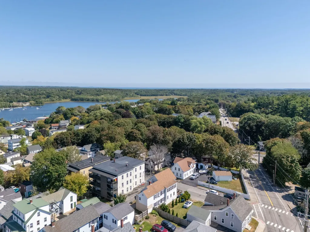 84 Pike Street Biddeford ME 04005