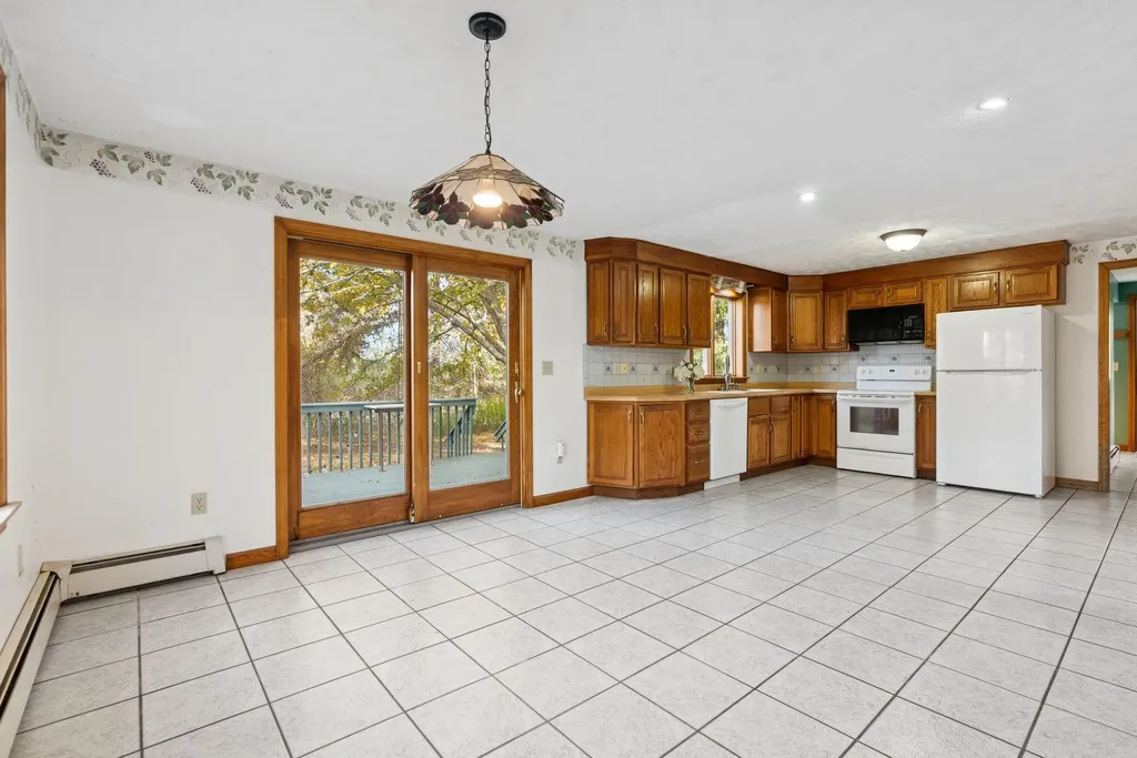 190 Pleasant Hill Road Scarborough ME 04074