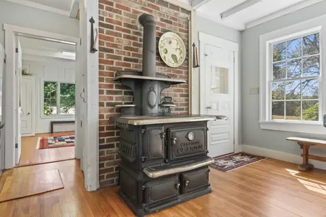 65 Eddy Road Edgecomb ME 04556