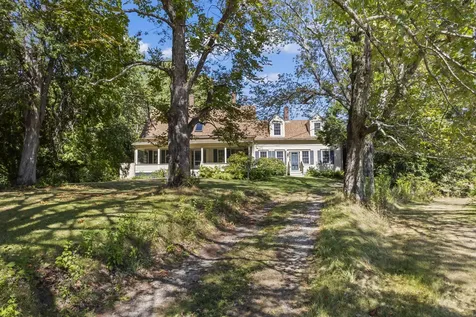 65 Eddy Road Edgecomb ME 04556