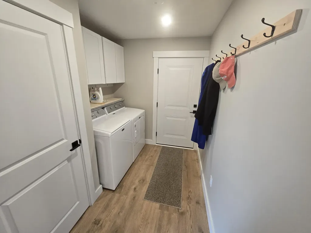 36 Boxwood Lane Hermon ME 04401