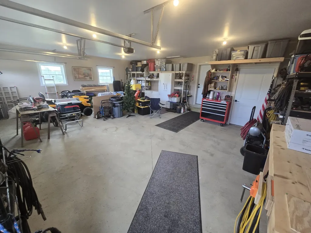 36 Boxwood Lane Hermon ME 04401