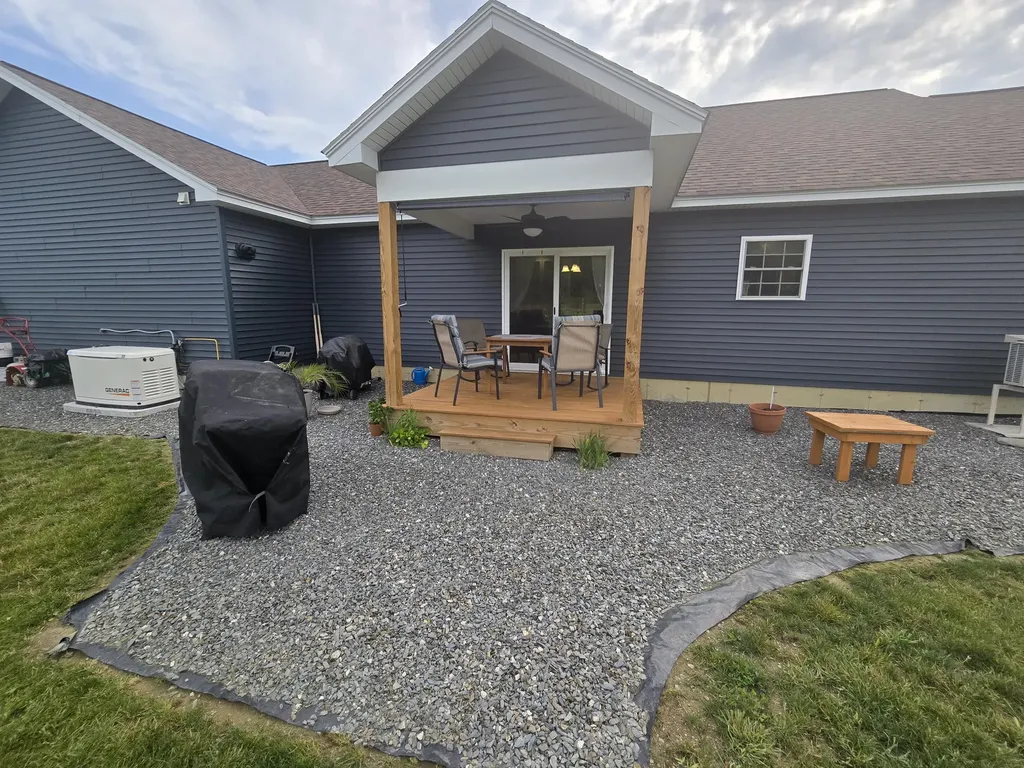 36 Boxwood Lane Hermon ME 04401