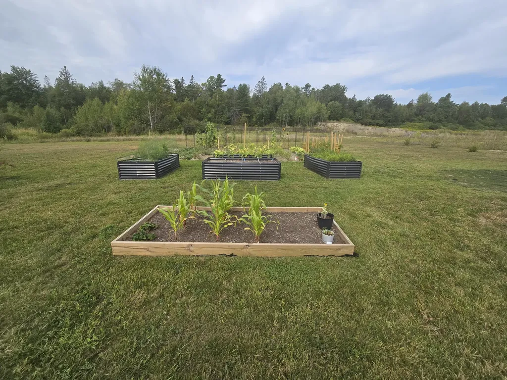 36 Boxwood Lane Hermon ME 04401