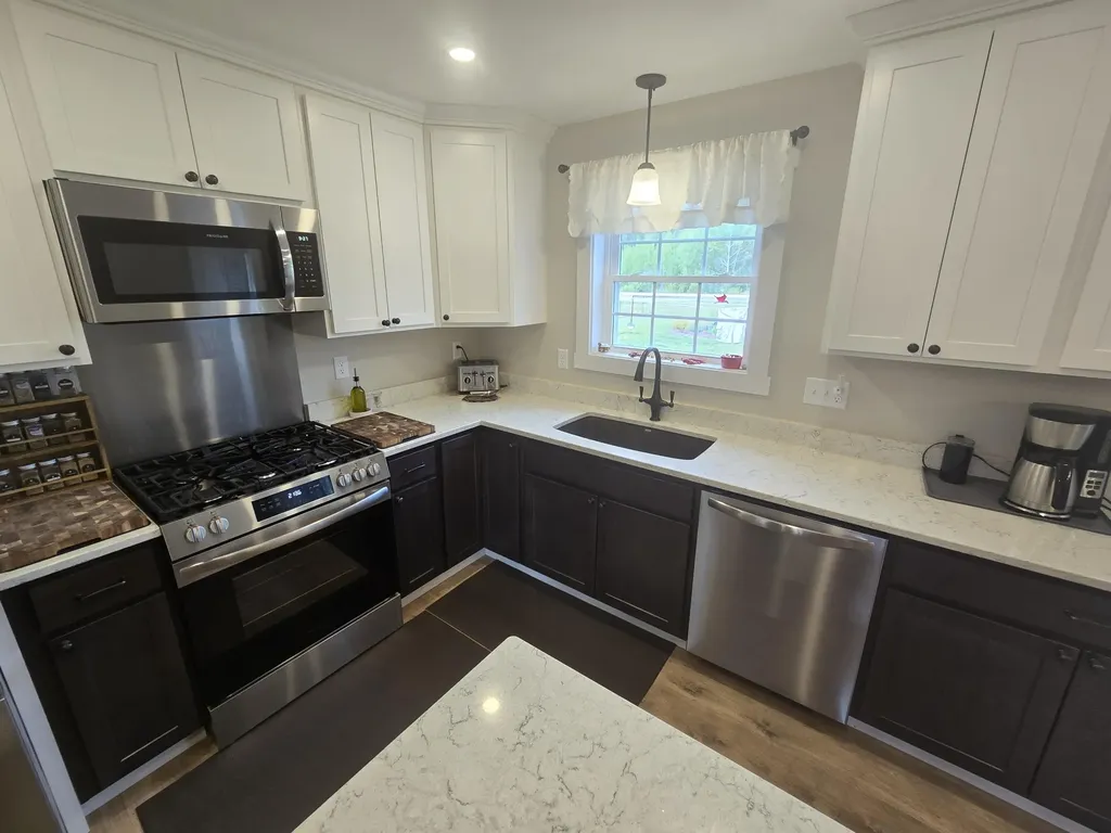 36 Boxwood Lane Hermon ME 04401