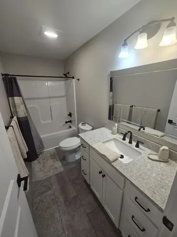 36 Boxwood Lane Hermon ME 04401