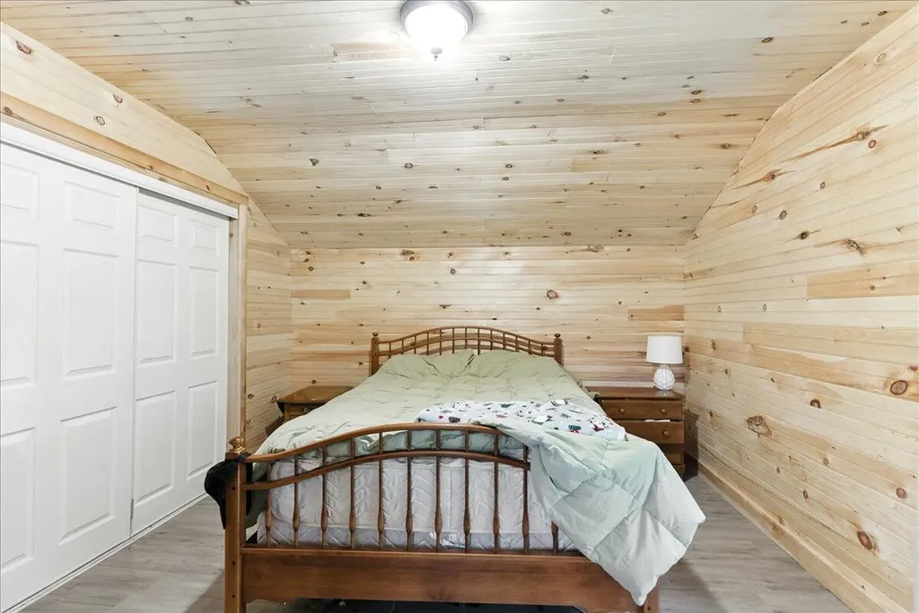 24 Fortin Drive Leeds ME 04263