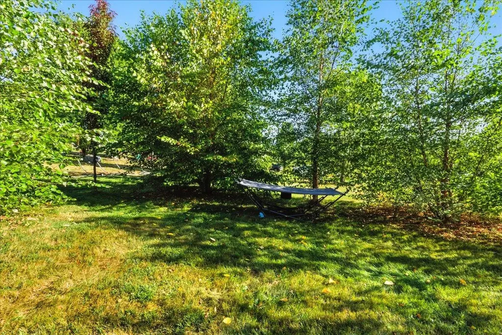 24 Fortin Drive Leeds ME 04263