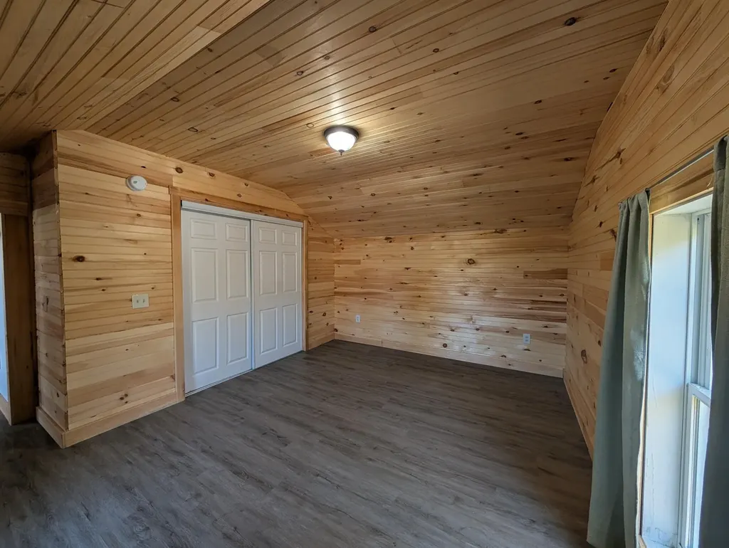 24 Fortin Drive Leeds ME 04263