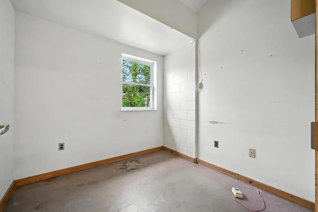 10 Pethaven Lane Augusta ME 04330