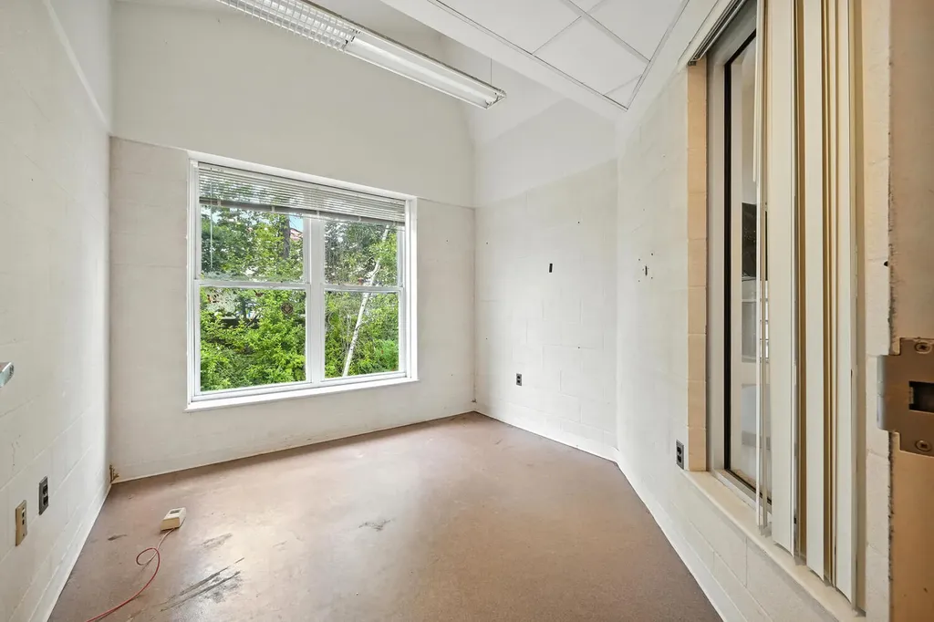 10 Pethaven Lane Augusta ME 04330