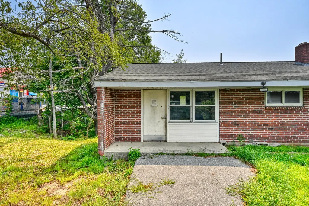 10 Pethaven Lane Augusta ME 04330