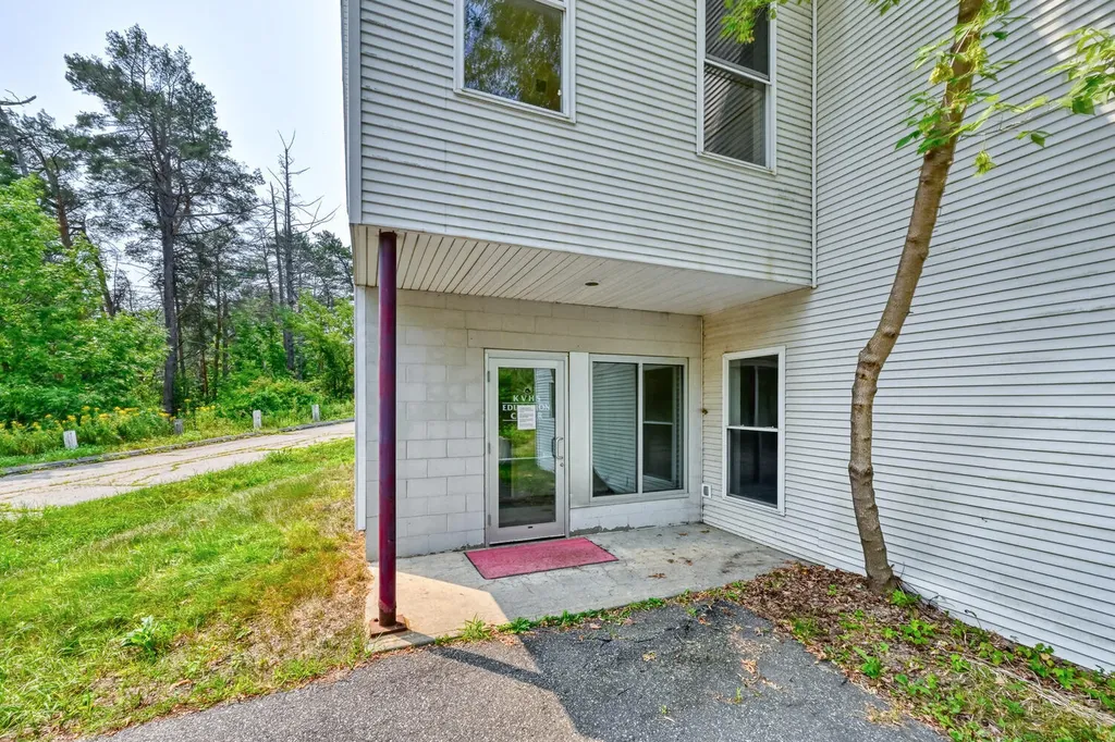 10 Pethaven Lane Augusta ME 04330
