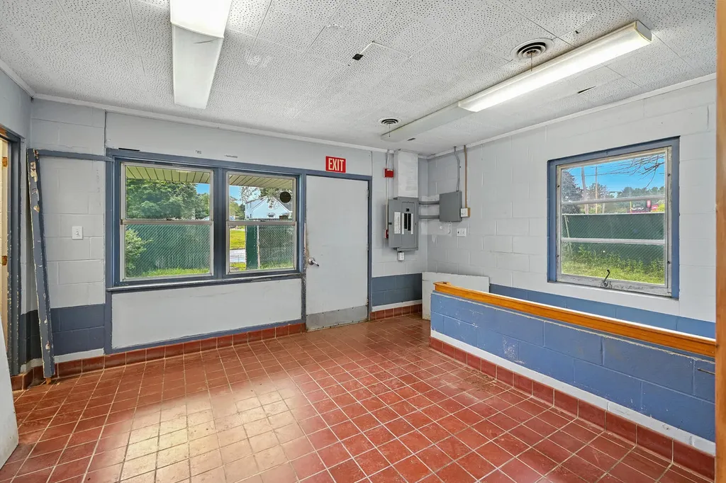 10 Pethaven Lane Augusta ME 04330