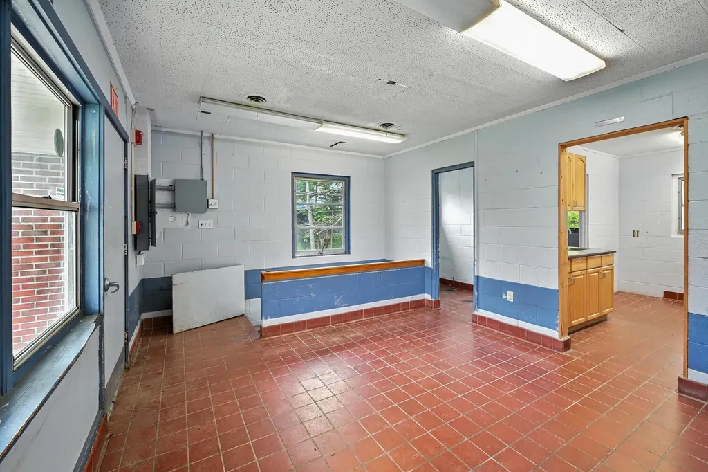 10 Pethaven Lane Augusta ME 04330