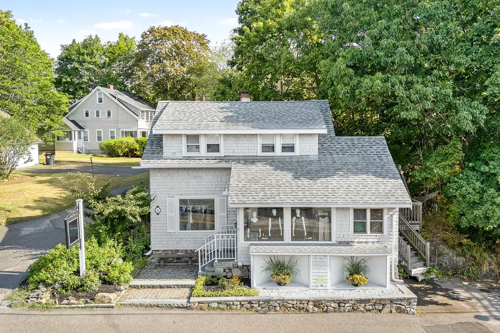 31 Perkins Cove Road Ogunquit ME 03907