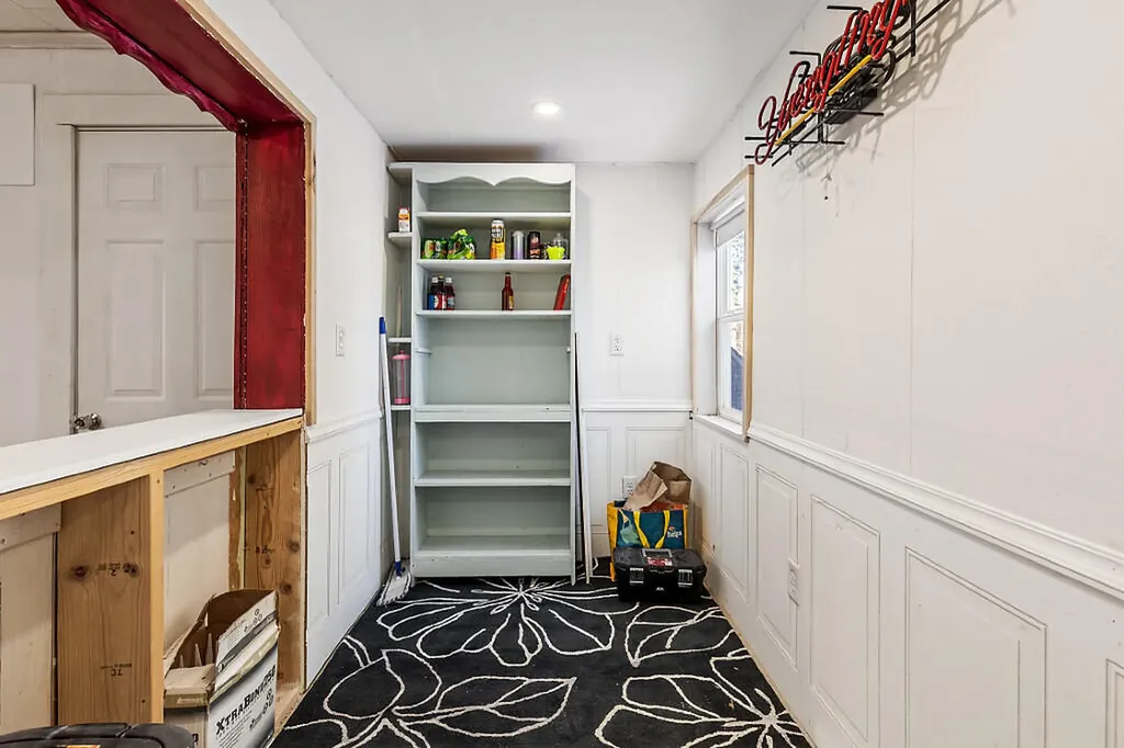 1097 Main Street Readfield ME 04355