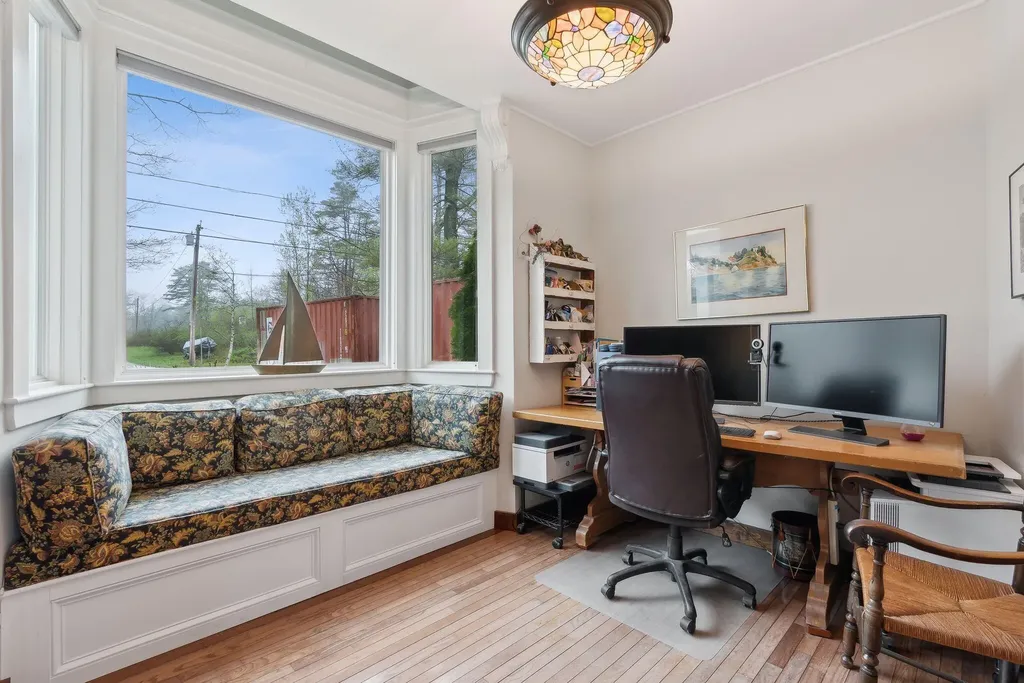 44 Maquoit Drive Freeport ME 04032