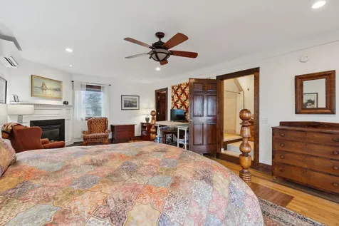 44 Maquoit Drive Freeport ME 04032