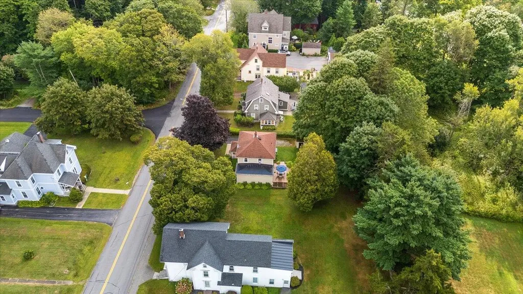 144 Talbot Avenue Rockland ME 04841