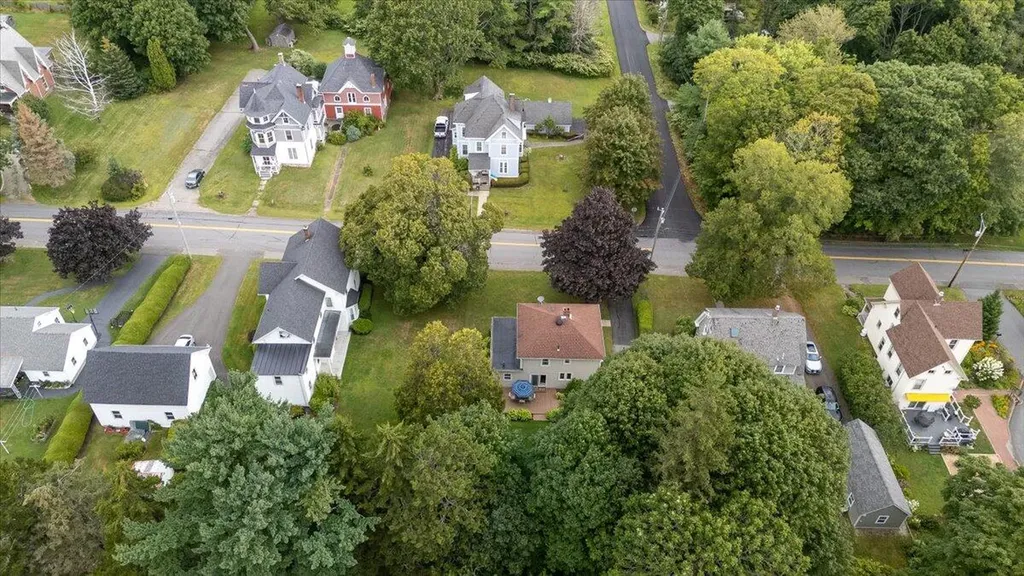144 Talbot Avenue Rockland ME 04841