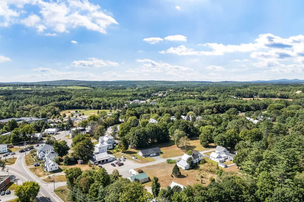 14 Wade Street Norridgewock ME 04957