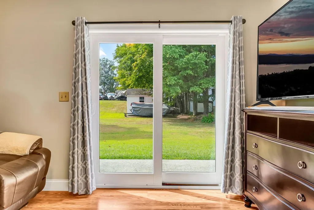 14 Wade Street Norridgewock ME 04957