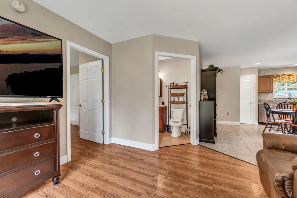 14 Wade Street Norridgewock ME 04957