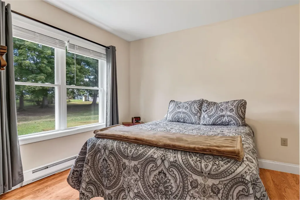 14 Wade Street Norridgewock ME 04957